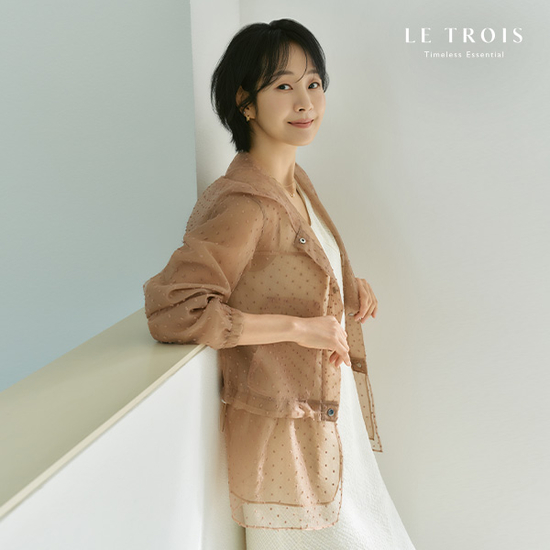 [런칭가 59,900원]26SS 명세빈의 르투아 시스루 후드자켓