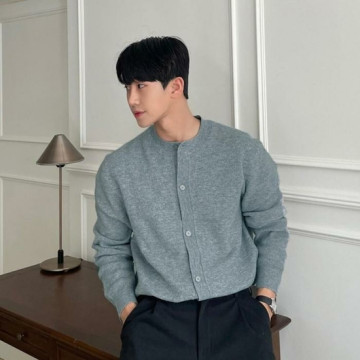 [라일리] Rly 간절기 데일리패션 깔끔한 베이직 디자인 남성 가디건