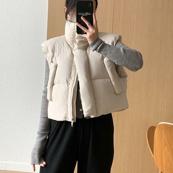 MFNC040142 - 하이넥 포켓 스트링 조끼 패딩 베스트