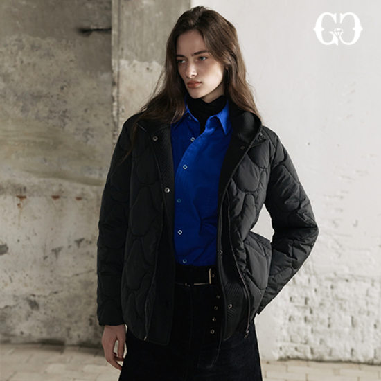 [GGPX] 25FW 후드배색 퀼팅 하프점퍼 크게보기