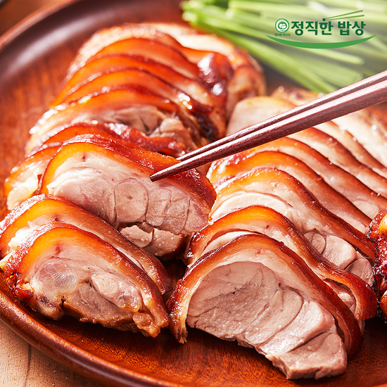 정직한밥상 흑마늘무뼈족발 500g 크게보기